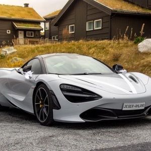 Meet your Posher, Tyler